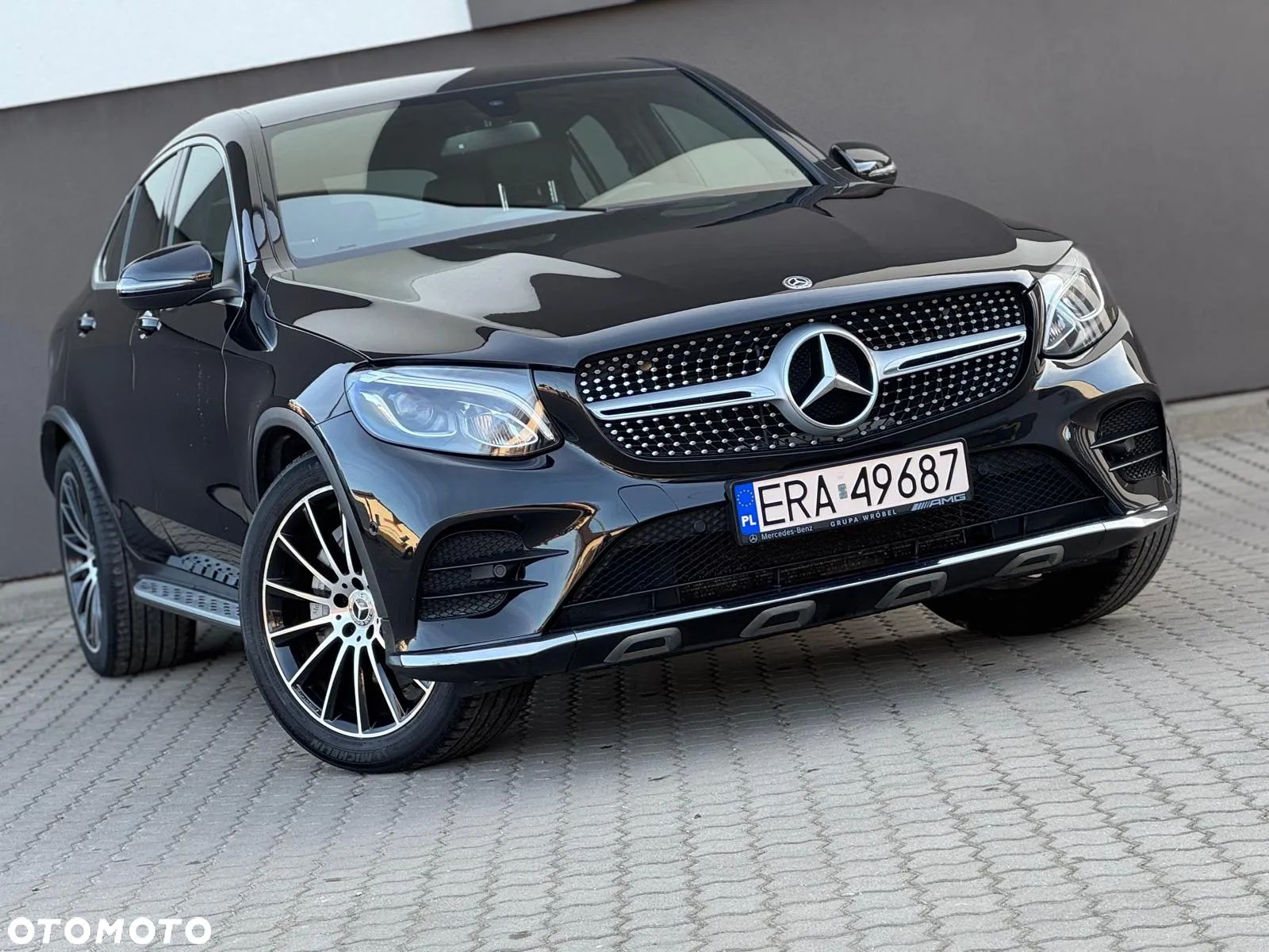 Mercedes-Benz GLC 250 Coupe 4Matic 9G-TRONIC AMG Line - 1