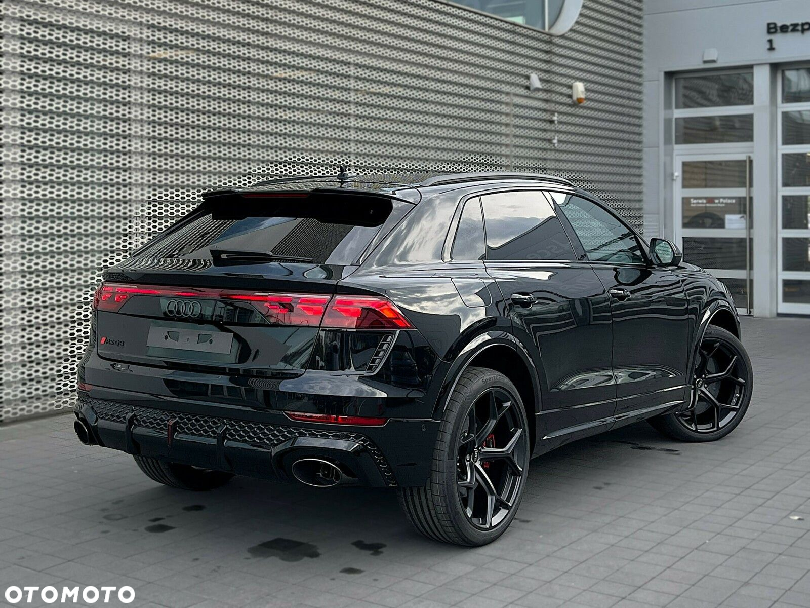 Audi RS Q8 - 13