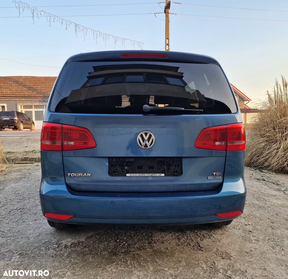 Volkswagen Touran 1.6 TDI DPF BlueMotion Technology Comfortline - 6
