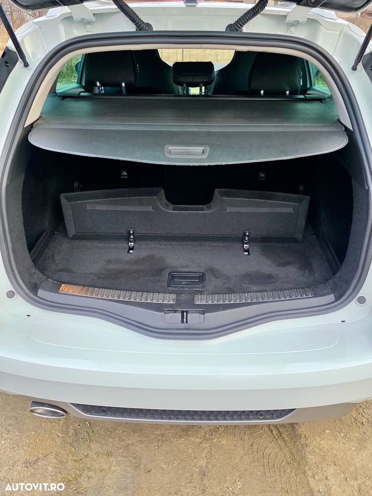 Renault Megane ENERGY dCi 165 EDC GT - 30