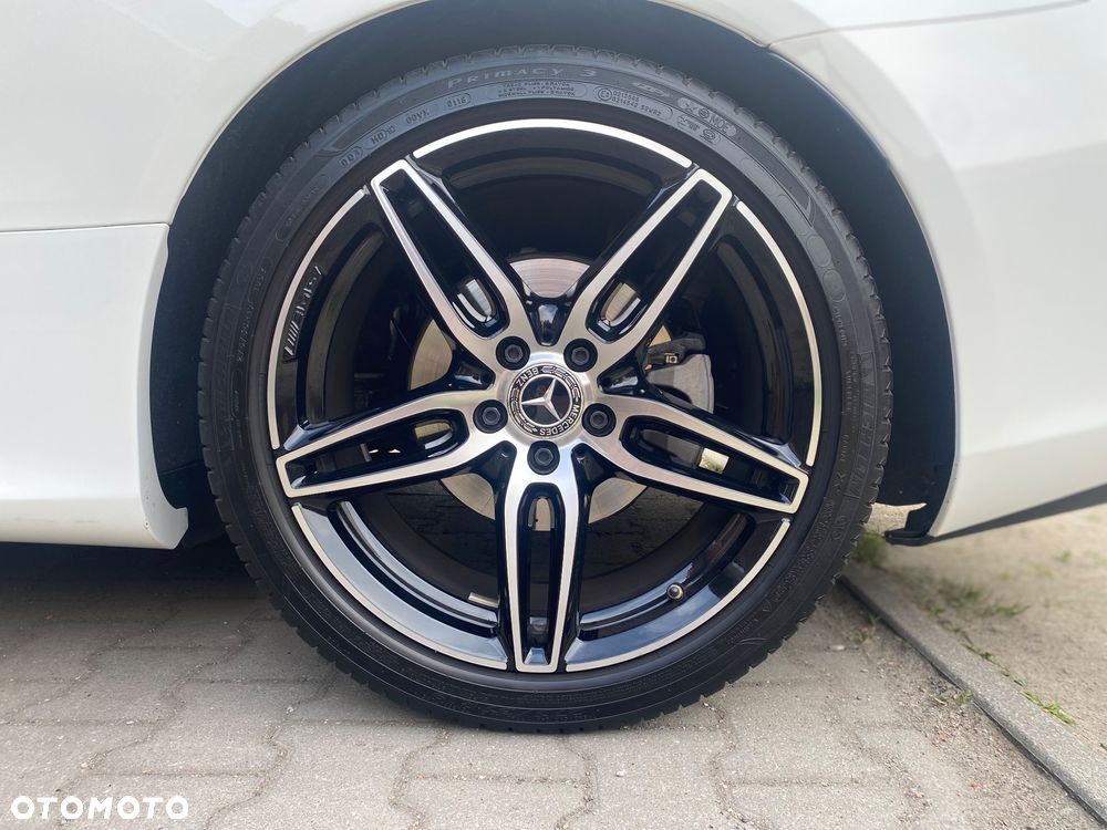Mercedes-Benz Klasa E 200 Coupe 9G-TRONIC - 18