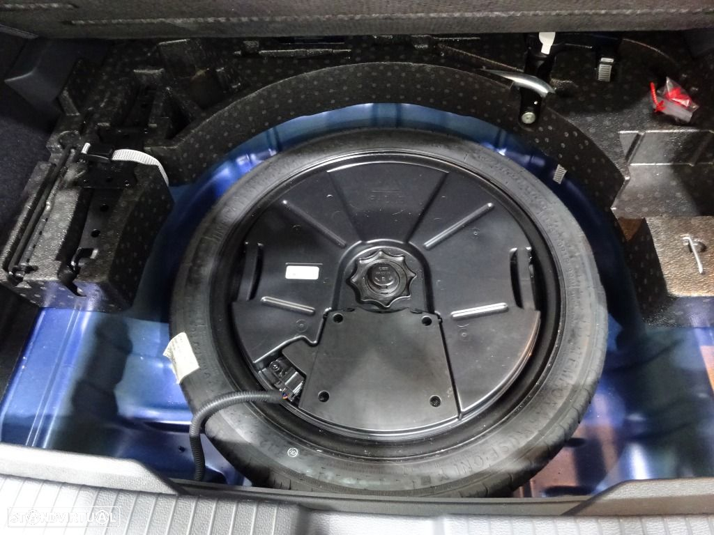 VW T-Roc 2.0 TDI R-Line DSG - 27