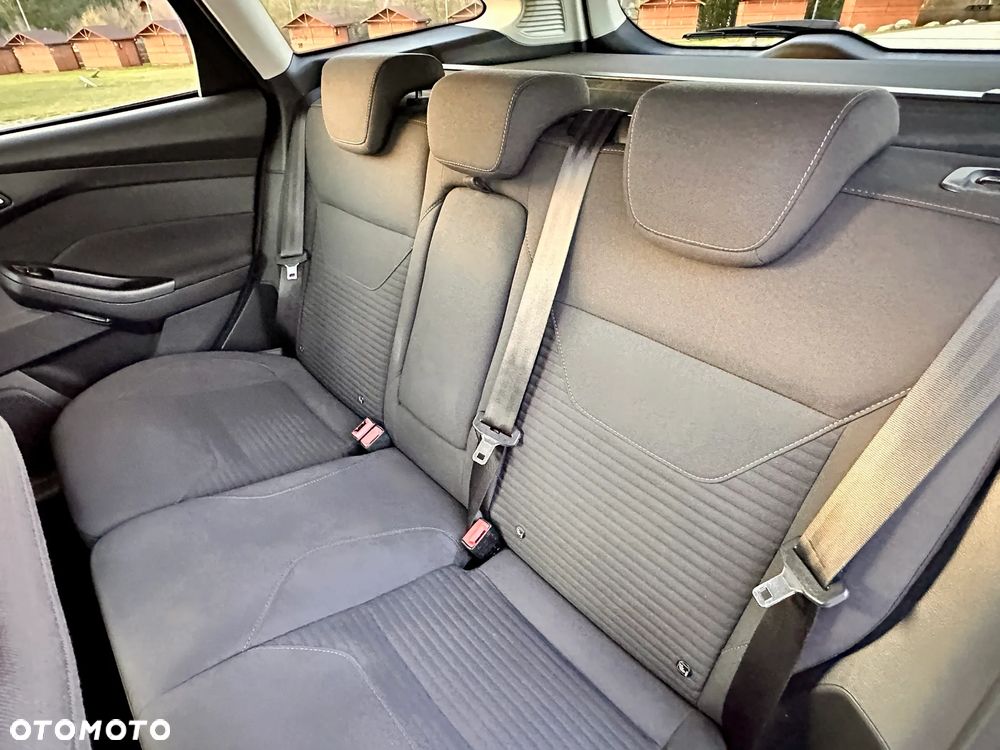 Ford Mondeo - 14