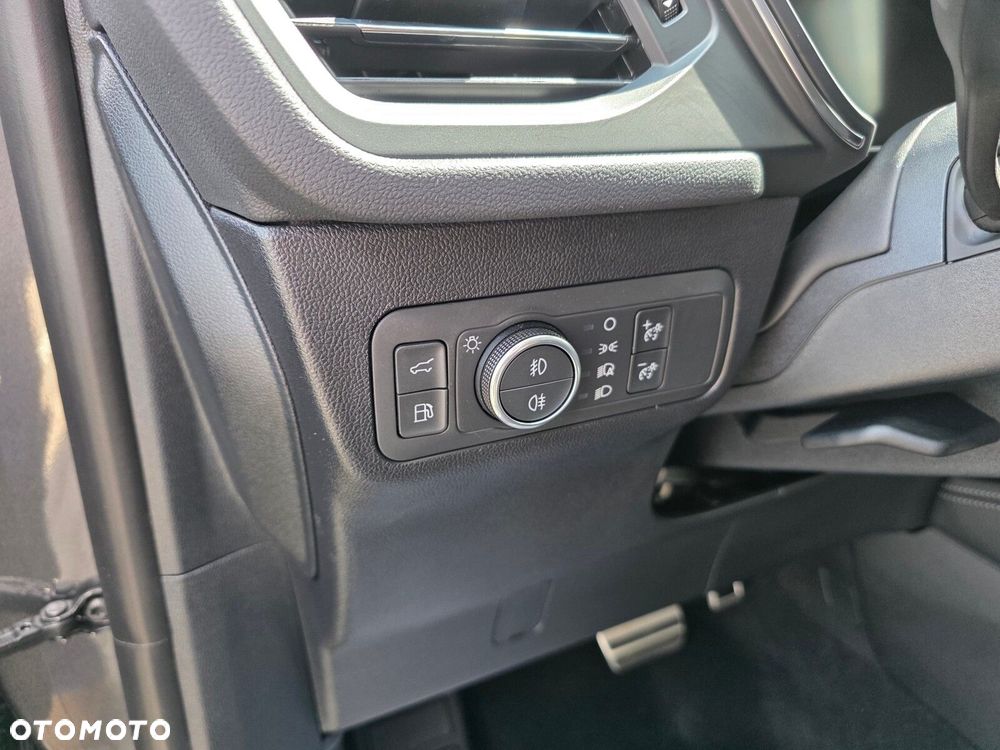 Ford Kuga - 14