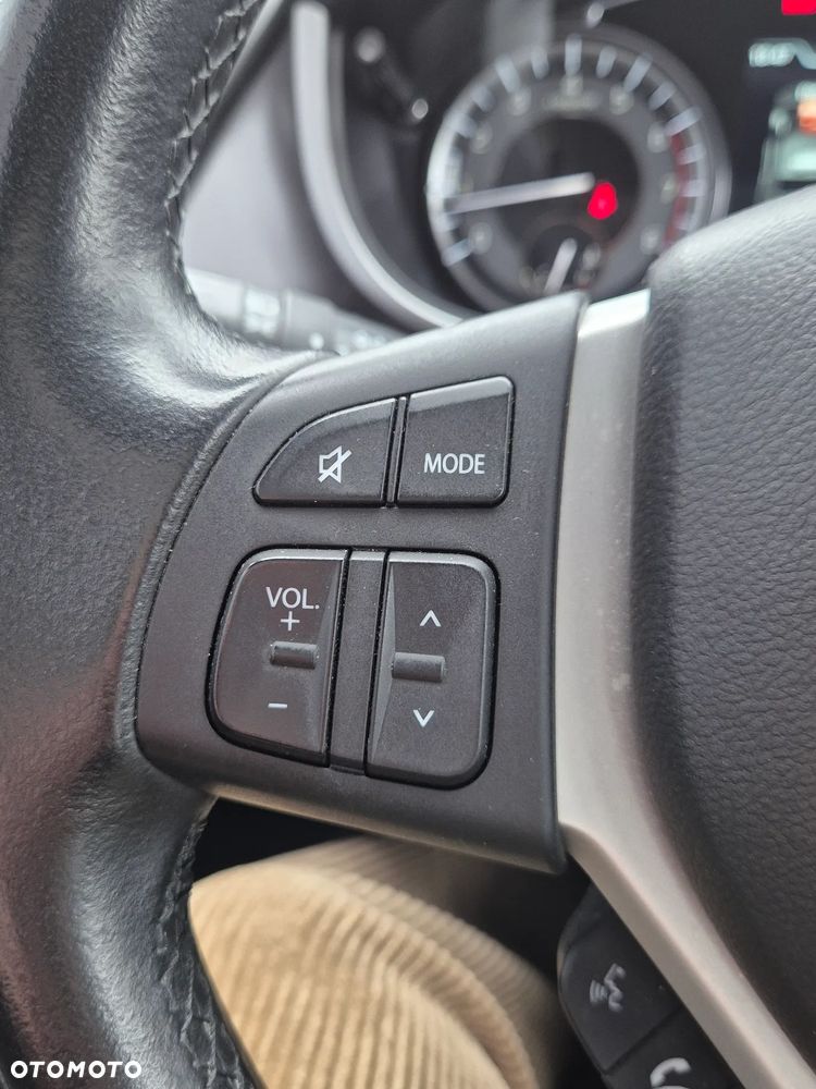 Suzuki Vitara 1.4 Boosterjet SHVS Premium 2WD - 11