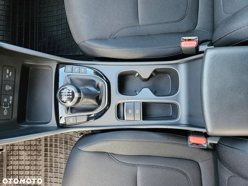 Hyundai Tucson 1.6 T-GDi Modern 2WD - 26