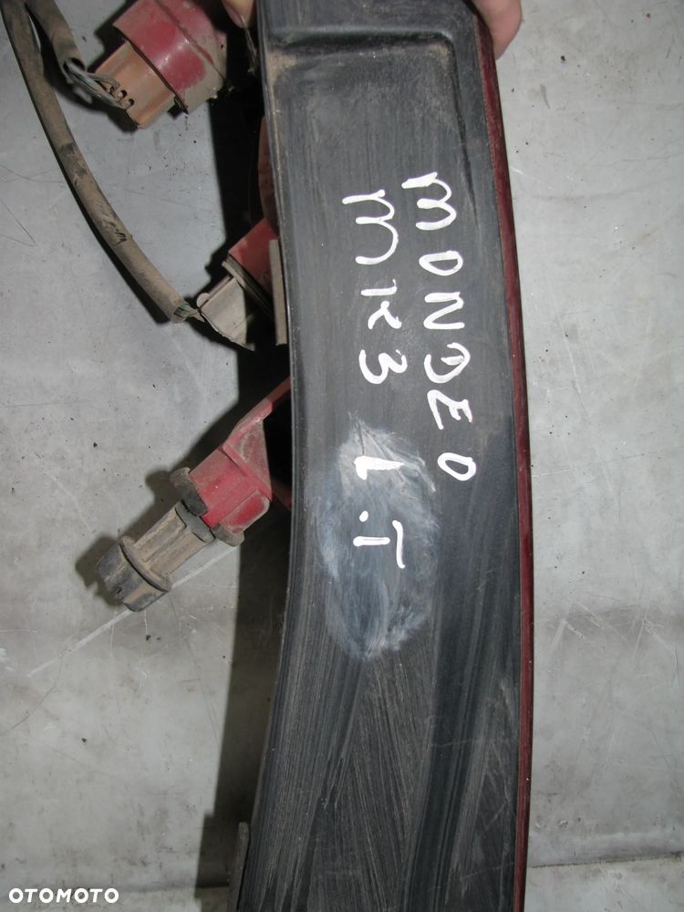 FORD MONDEO MK3 KOMBI LAMPA PRAWY TYŁ TYLNA PRAWA - 5