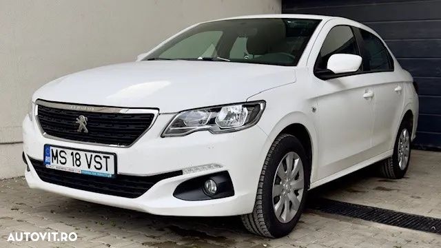 Peugeot 301 1.5 BlueHDI FAP Active - 1