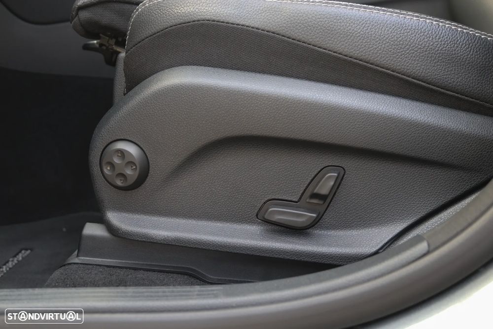 Mercedes-Benz GLC 300 de Coupé 4Matic - 24