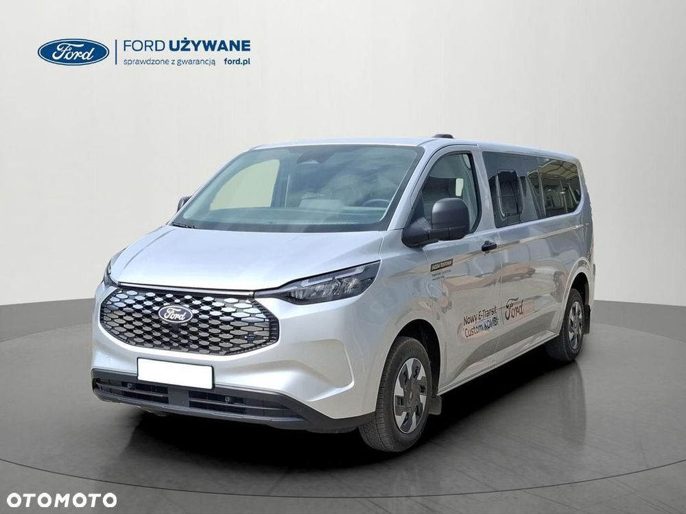 Ford Tourneo-custom - 1