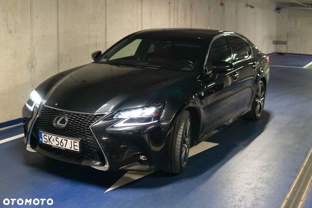 Lexus GS 200t / 300 F Sport - 12
