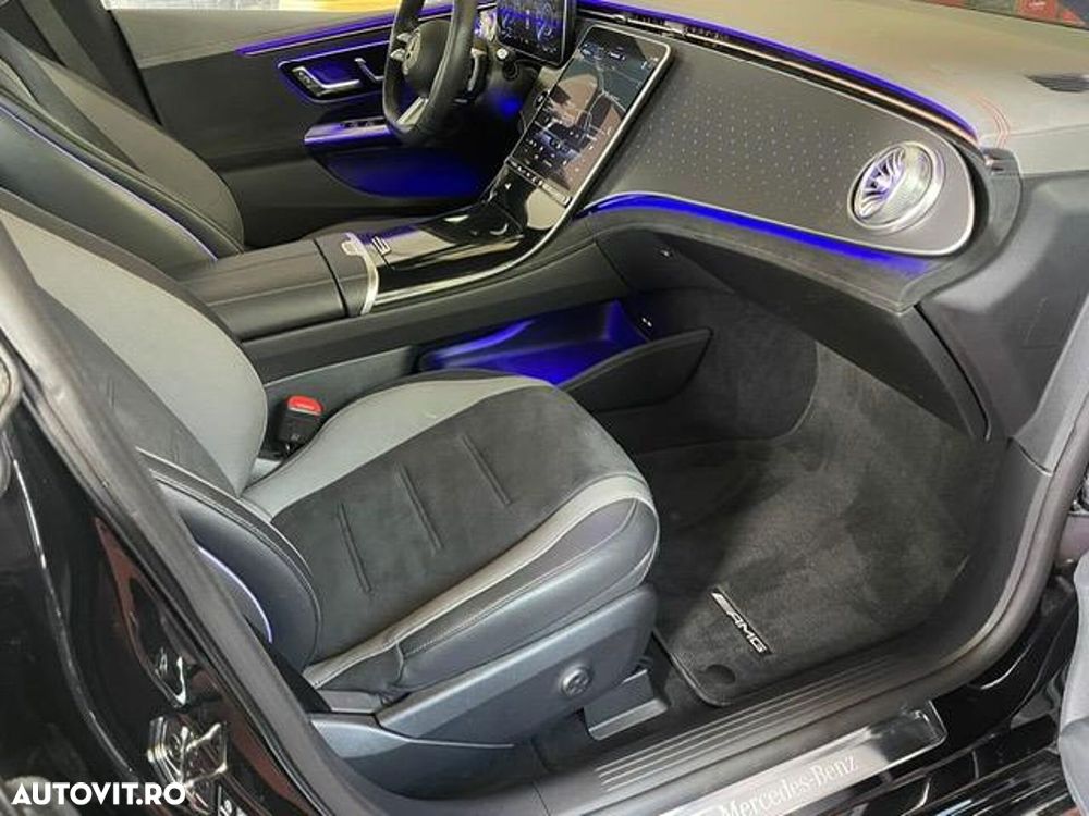 Mercedes-Benz EQE 350+ - 12