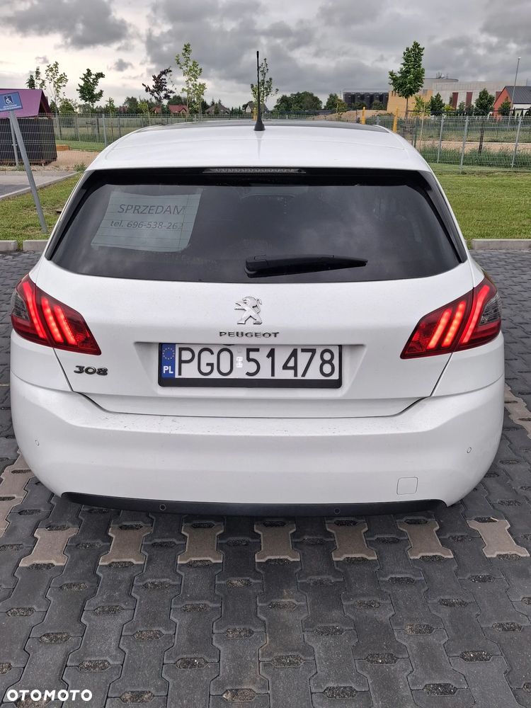 Peugeot 308 PureTech 130 GPF EAT8 Stop & Start Allure - 10