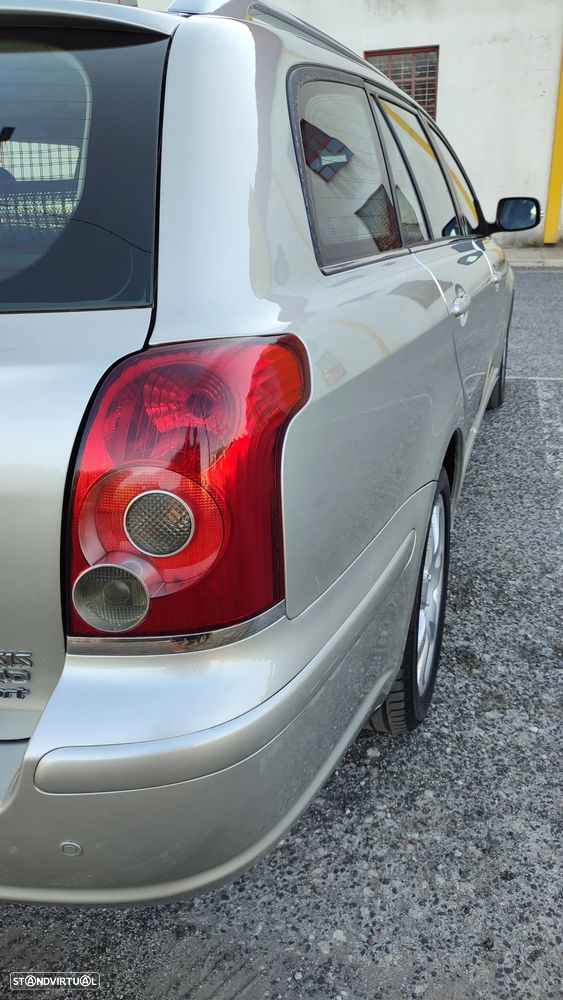 Toyota Avensis SW 2.0 D-4D Sol - 7