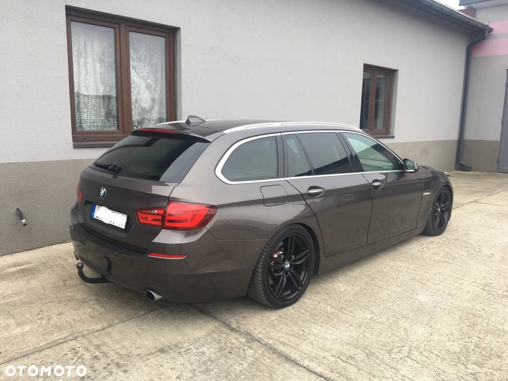 BMW Seria 5 535d xDrive Sport-Aut Luxury Line - 2