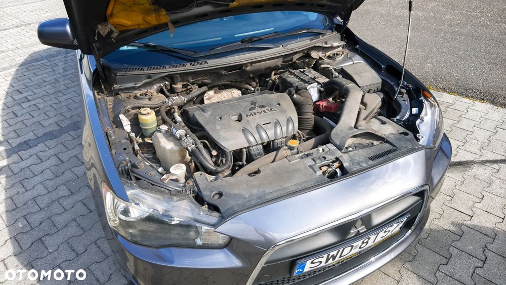 Mitsubishi Lancer 1.8 Instyle LPG - 9