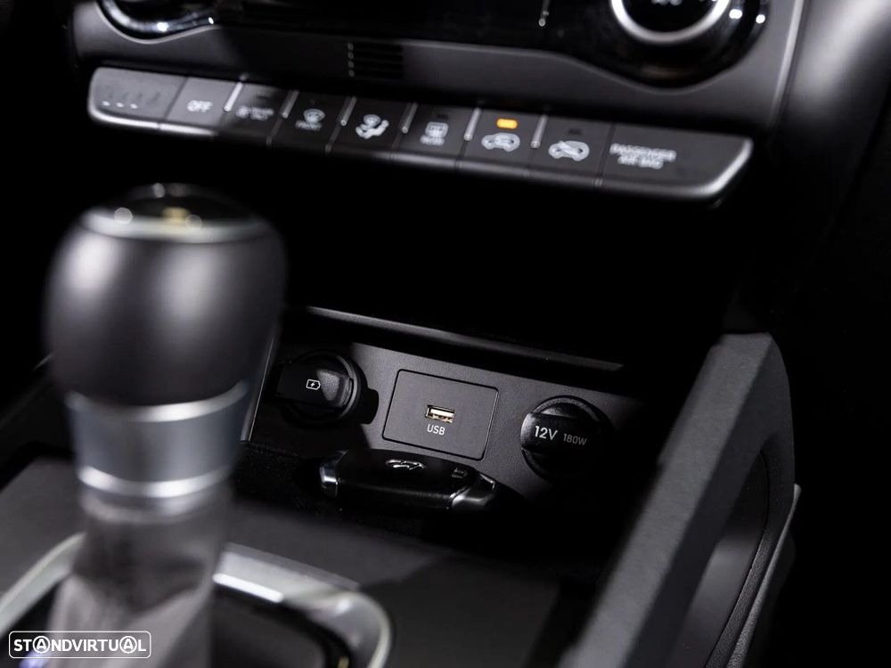 Hyundai Kauai 1.6 GDi HEV Premium - 17