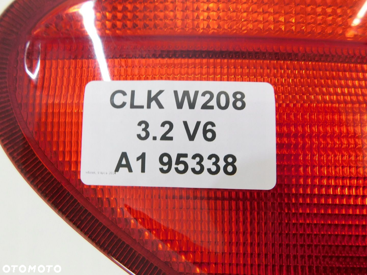 MERCEDES CLK W208 3,2 V6 LAMPA TYŁ PRAWA - 6