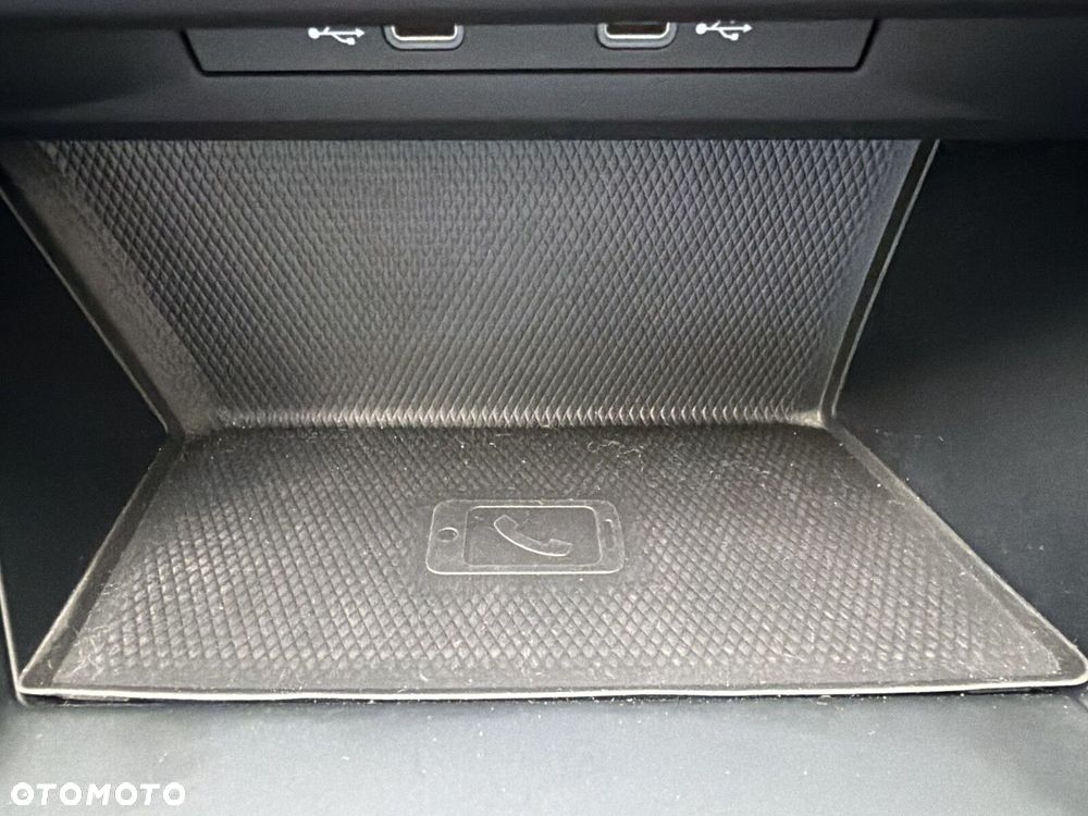 Volkswagen Golf Variant 2.0 TDI Life - 14