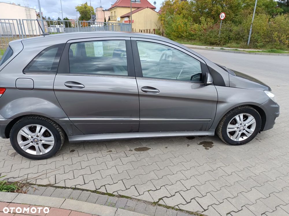 Mercedes-Benz Klasa B - 1