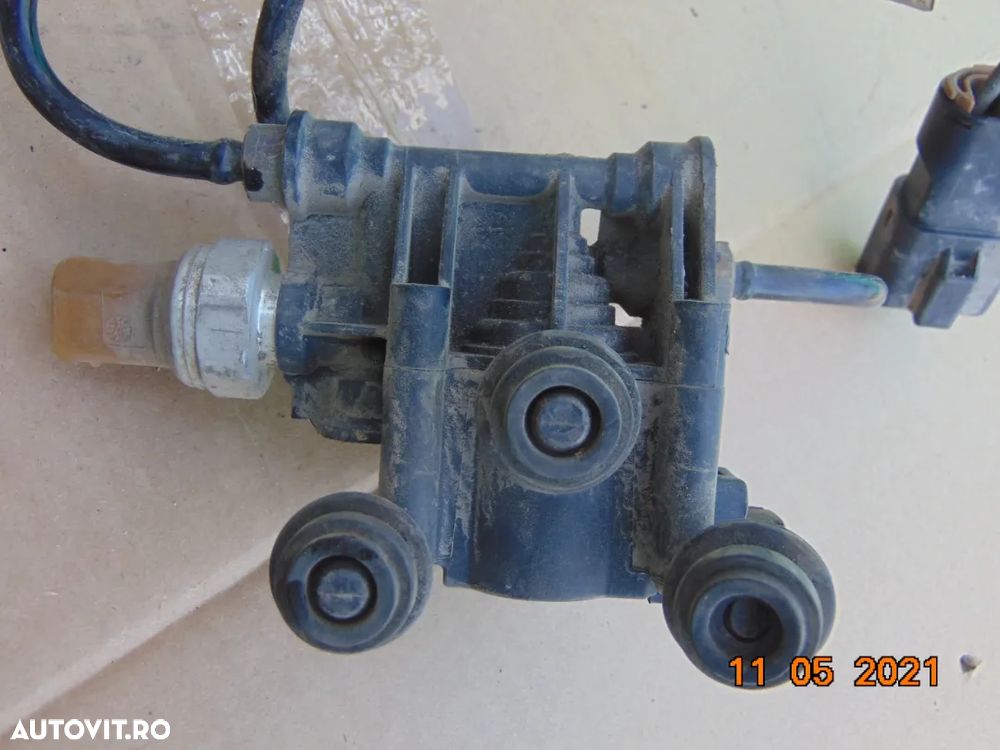 Bloc valve suspensie land Rover discovery 3 4 range Rover sport valca suspensie dezmembrez - 1