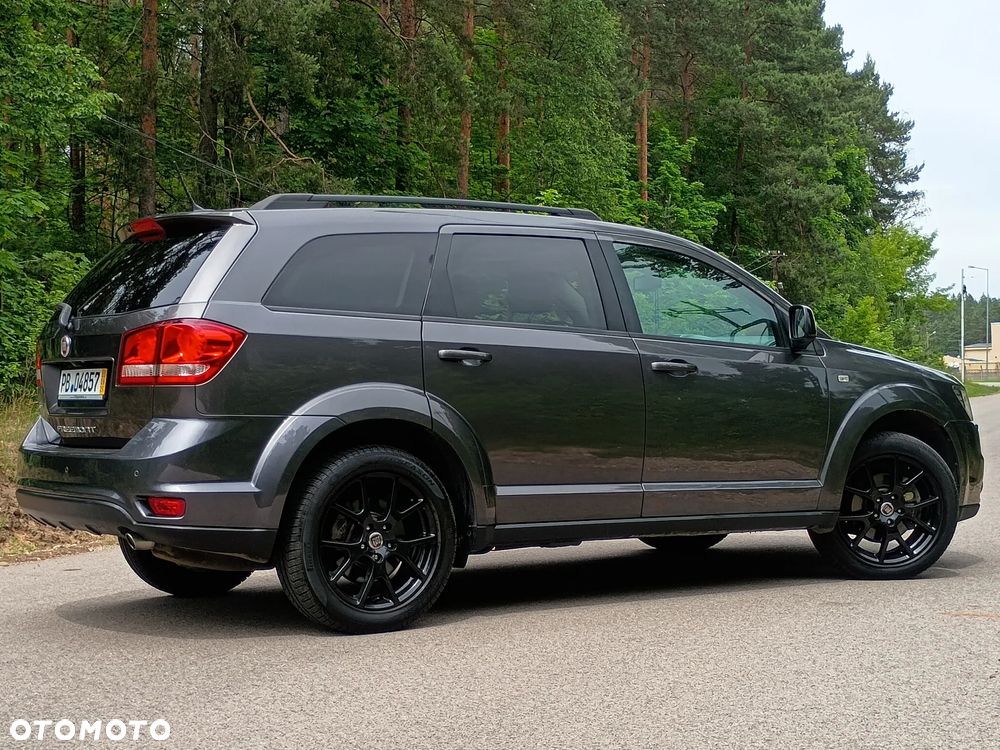 Fiat Freemont 2.0 Multijet Black Code AWD - 8
