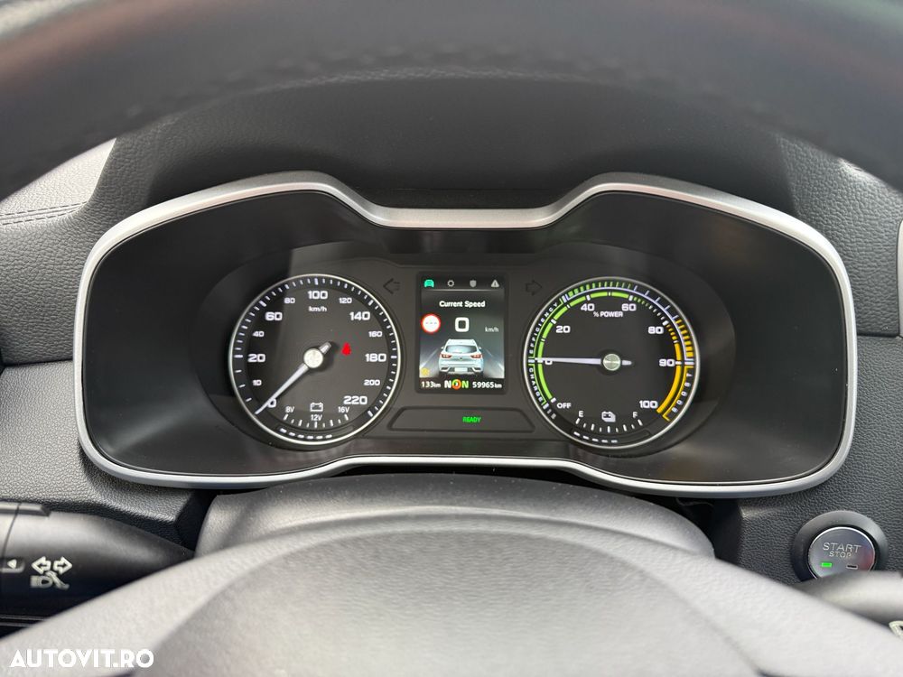 MG ZS EV Luxury - 27