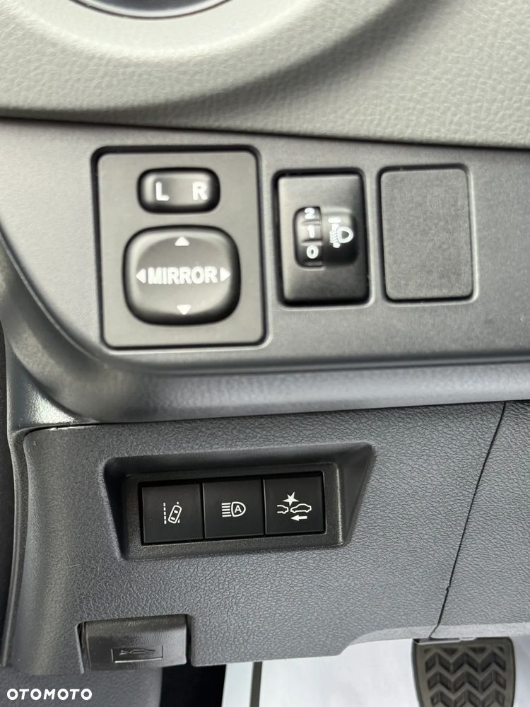 Toyota Yaris 1.0 Active - 6