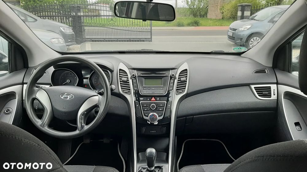 Hyundai i30 1.4 Trend - 10