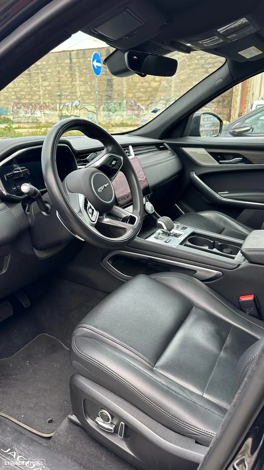 Jaguar F-Pace 2.0 P400e AWD - 4