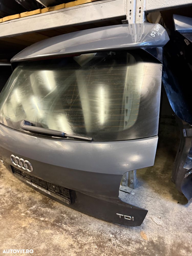 Haion complet AUDI Q2 an 2016-2022 cu luneta, stergator si ornamente - 3