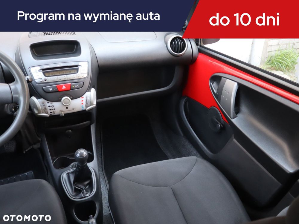 Toyota Aygo - 10