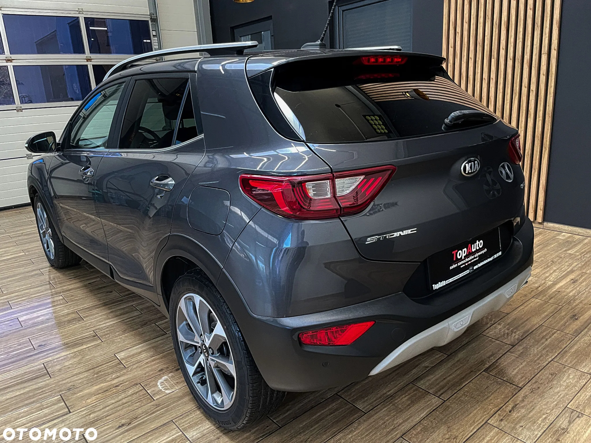 Kia Stonic 1.6 CRDi L - 10