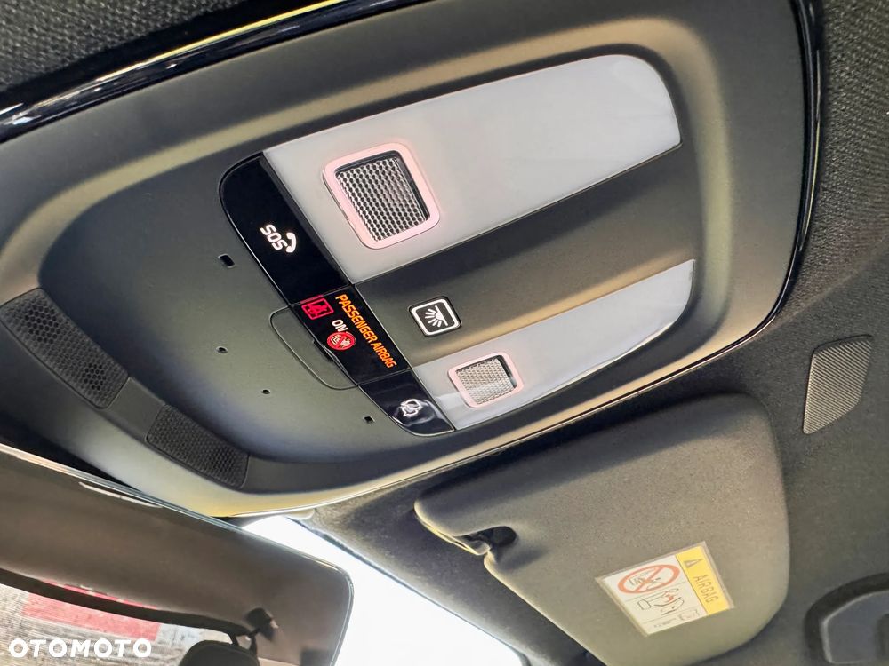 Volvo XC 40 B3 Core - 17