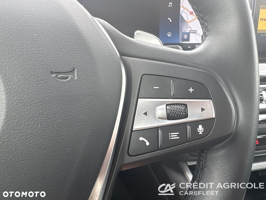 BMW Seria 3 318i - 28