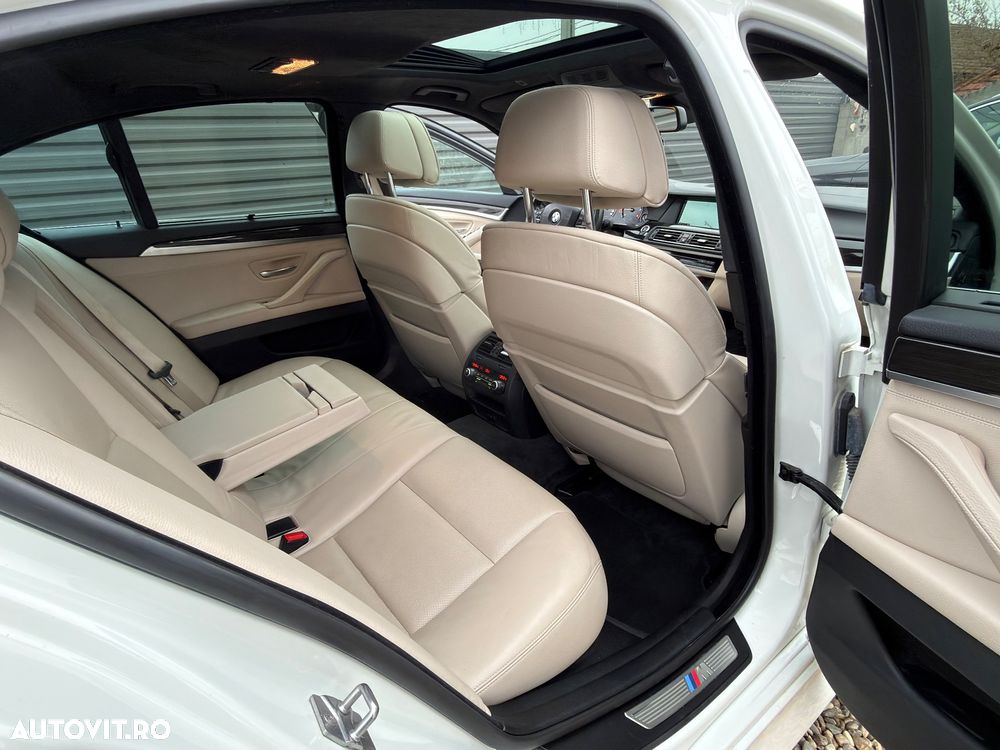 BMW Seria 5 520d - 7