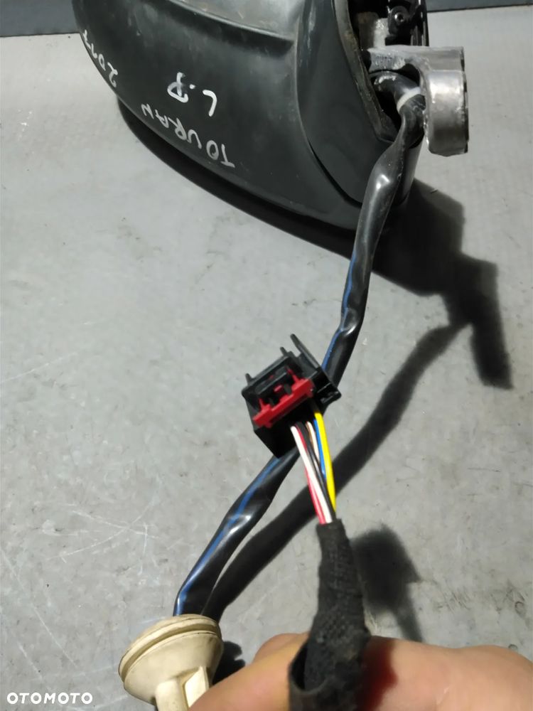 Lusterko lewe Touran III 6 pinow - 4