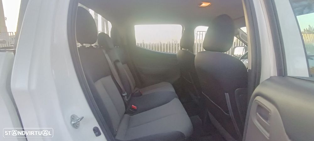 Mitsubishi L200 2.4 DI-D CD Invite 2WD - 22
