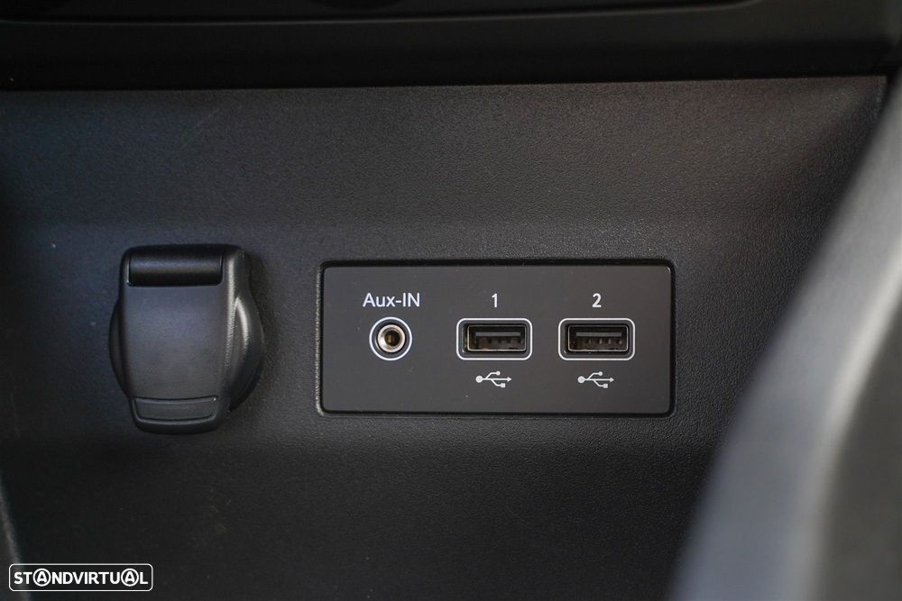 Renault Clio 1.0 TCe Limited Bi-Fuel - 21