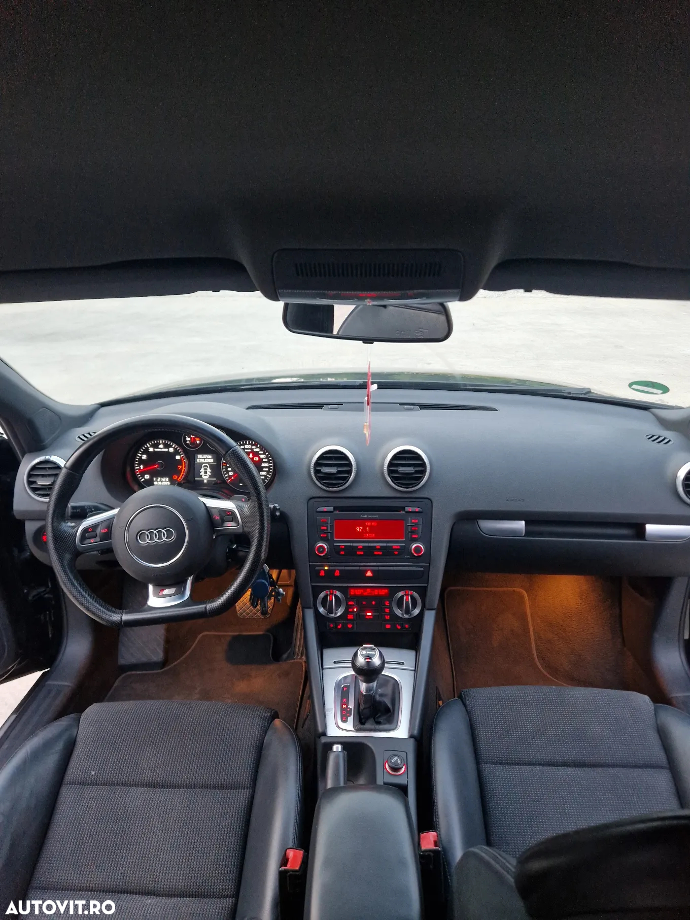 Audi A3 1.4 TFSI Sportback S tronic Ambiente - 6