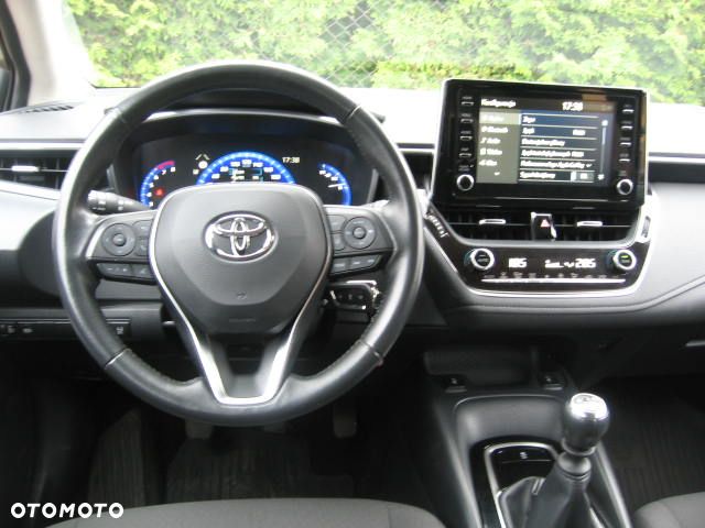 Toyota Corolla 1.6 Prestige - 11