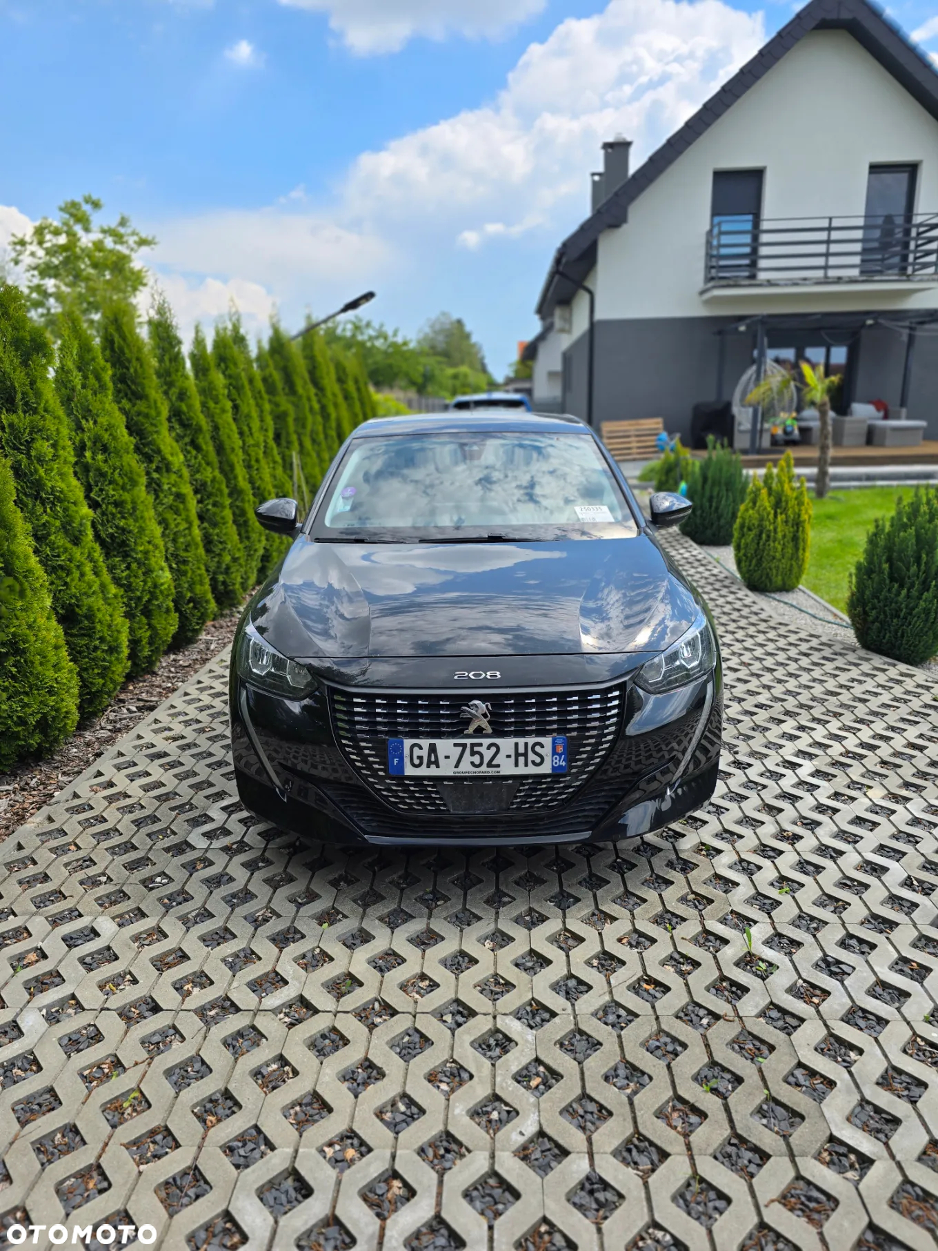 Peugeot 208 PureTech 100 Allure - 2