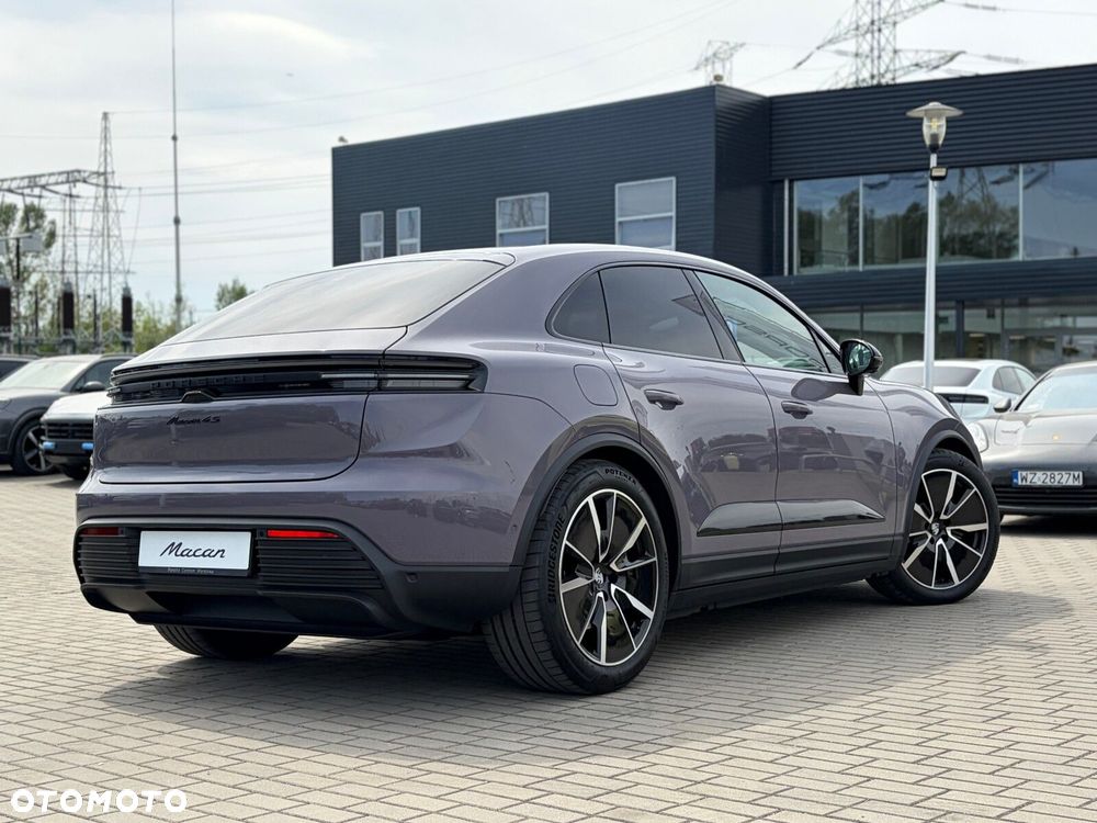 Porsche Macan - 4