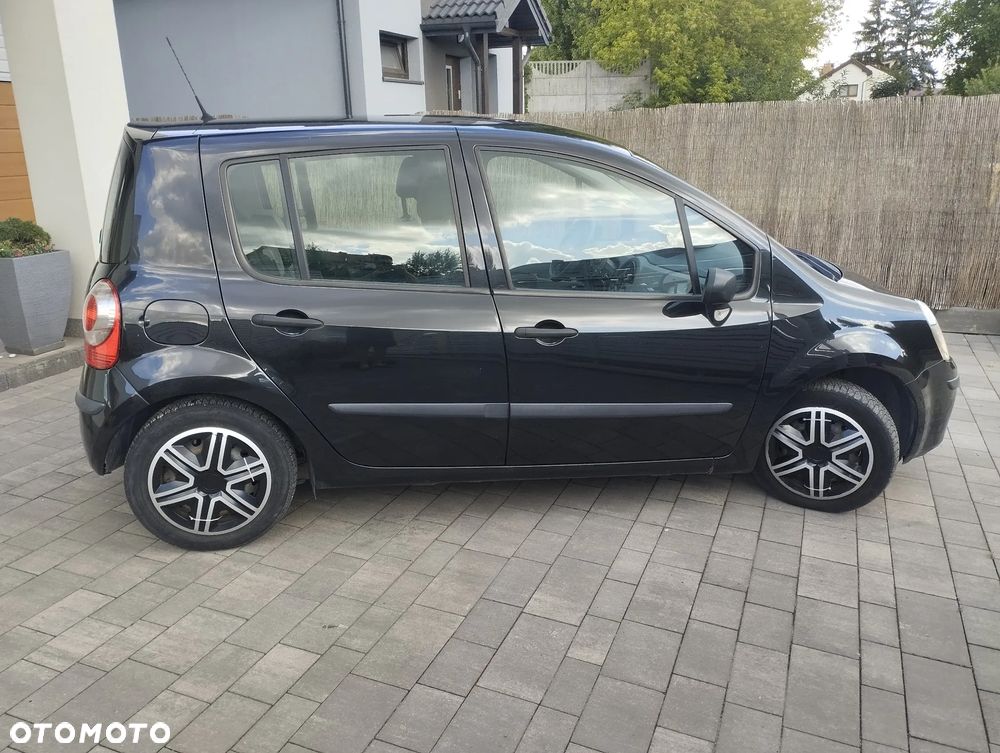 Renault Modus - 10