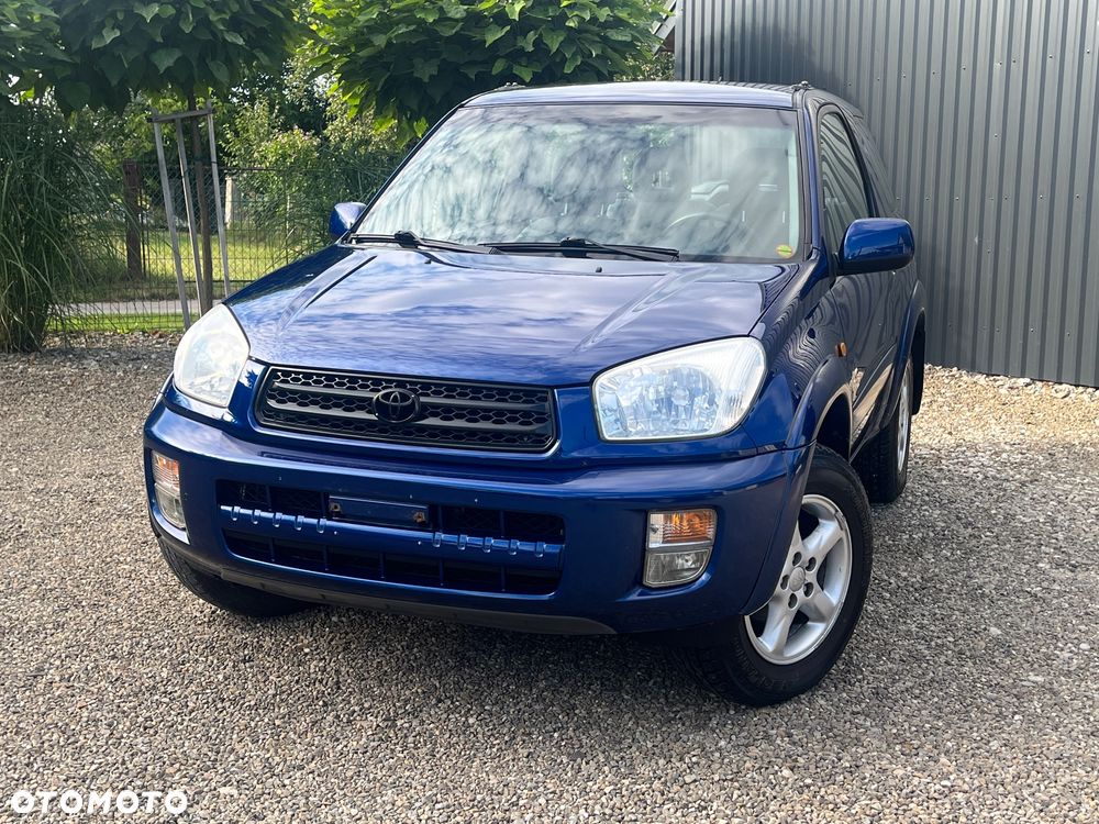 Toyota RAV4 - 11