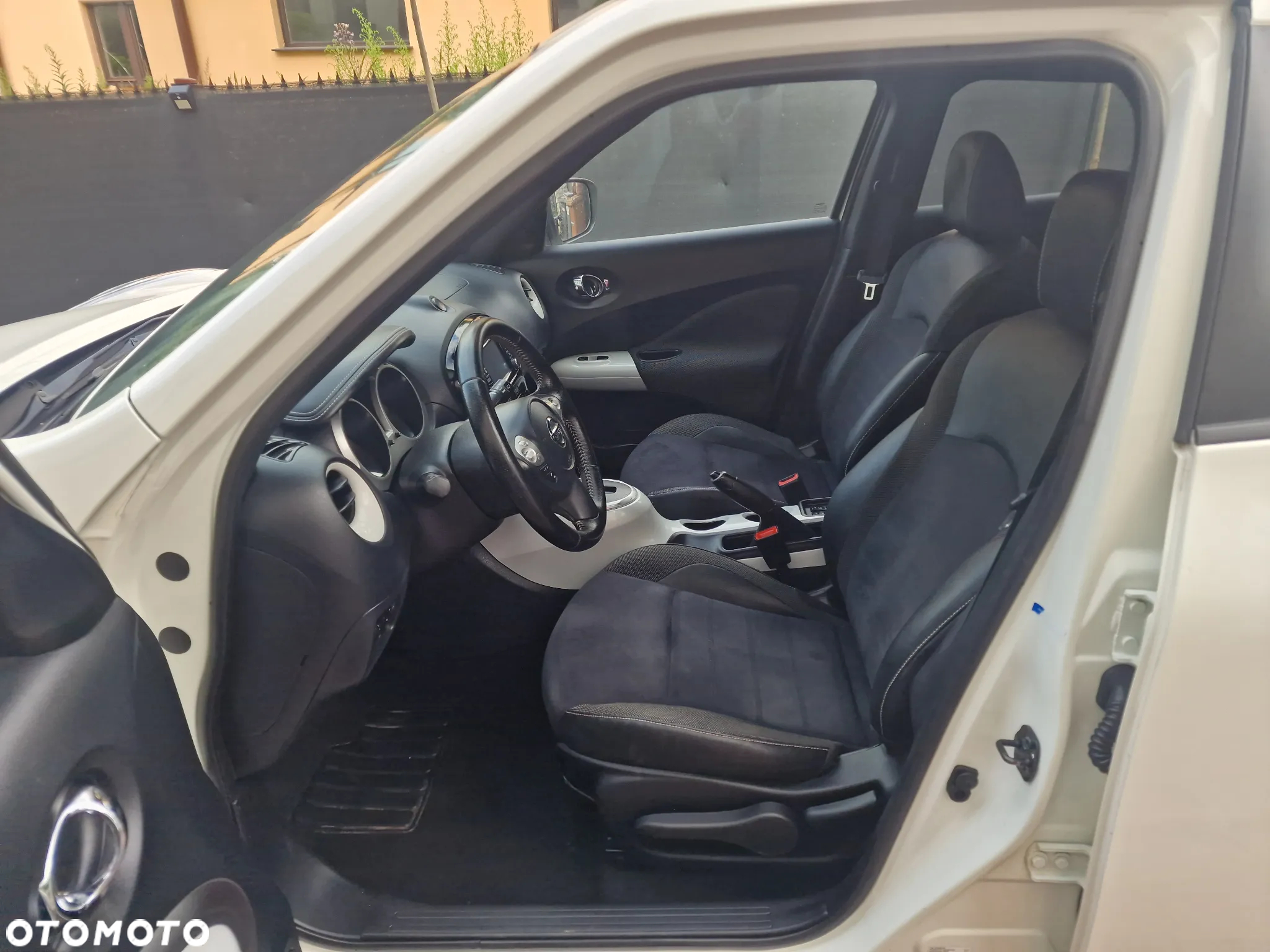 Nissan Juke 1.6 N-Connecta Xtronic EU6 - 8