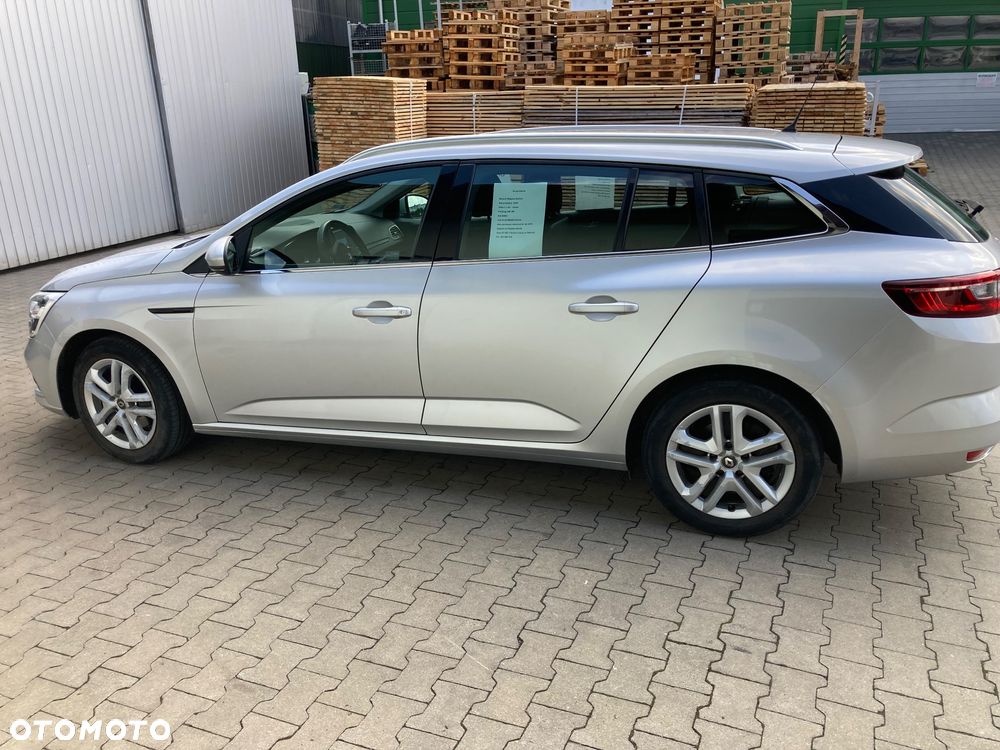 Renault Megane 1.5 Blue dCi Business - 8