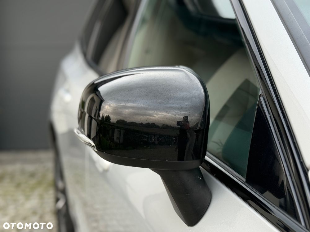 Volvo XC 60 B4 D Geartronic RDesign - 36