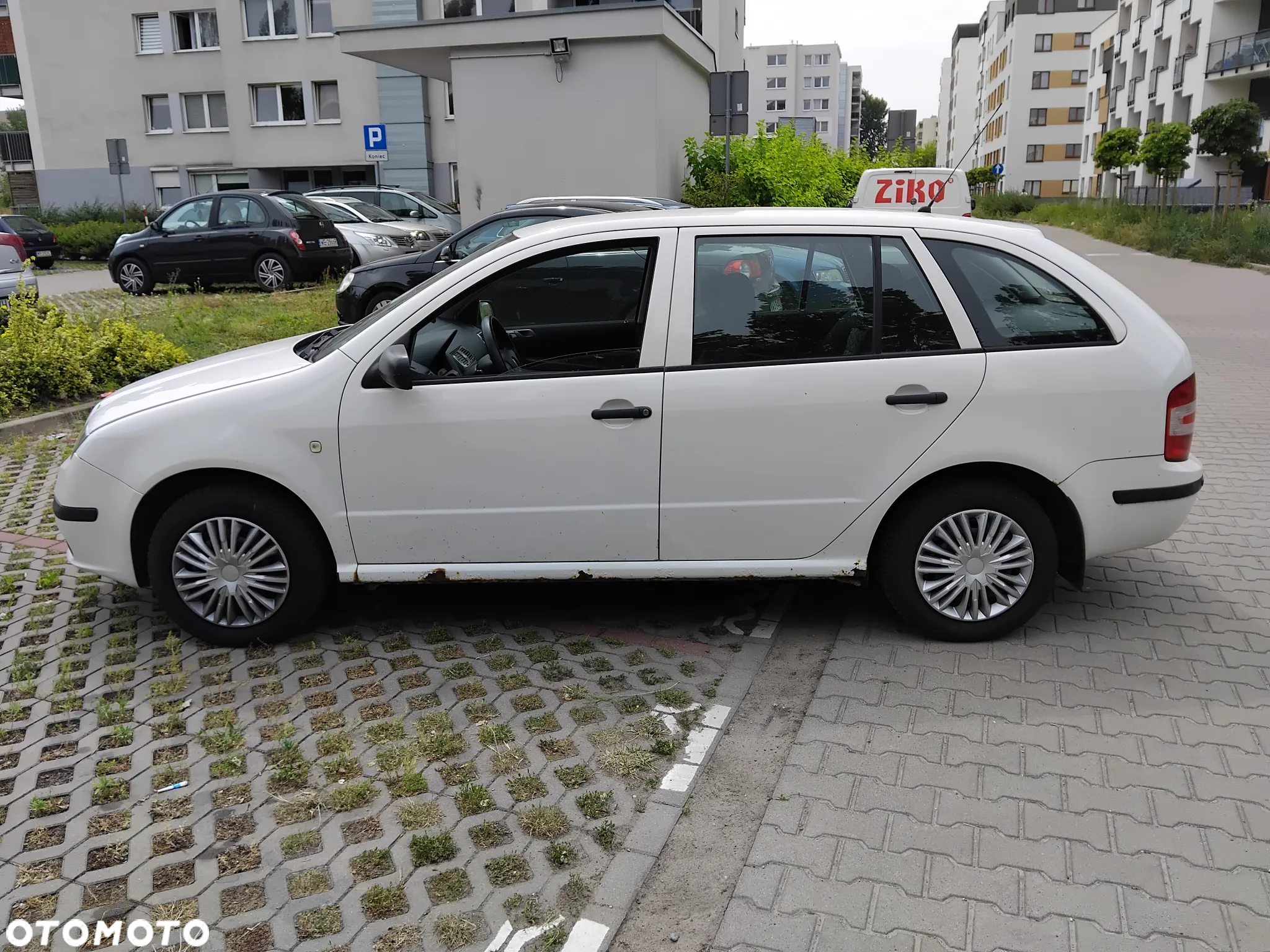 Skoda Fabia 1.4 16V Active - 5