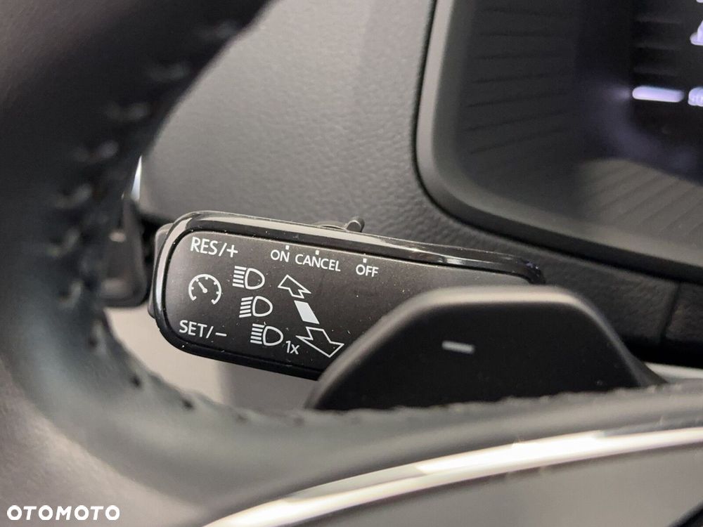 Skoda Karoq 1.5 TSI ACT Style DSG - 28